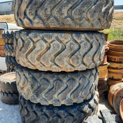 Tyres  20,5 R25